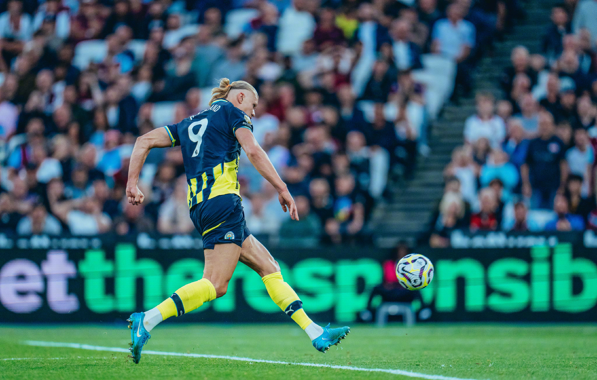 哈兰德连续十五场比赛得分超过回归赛场，勇士挑战极限！的简单介绍