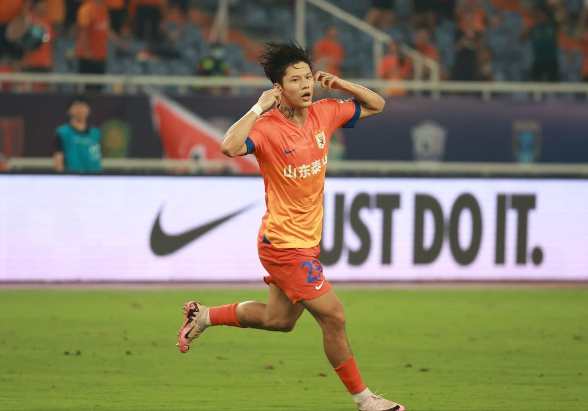 九游包含足总杯倒计时，山东泰山赛后官宣签约，细节引发关注，悬念犹存，心理建设被强调的词条