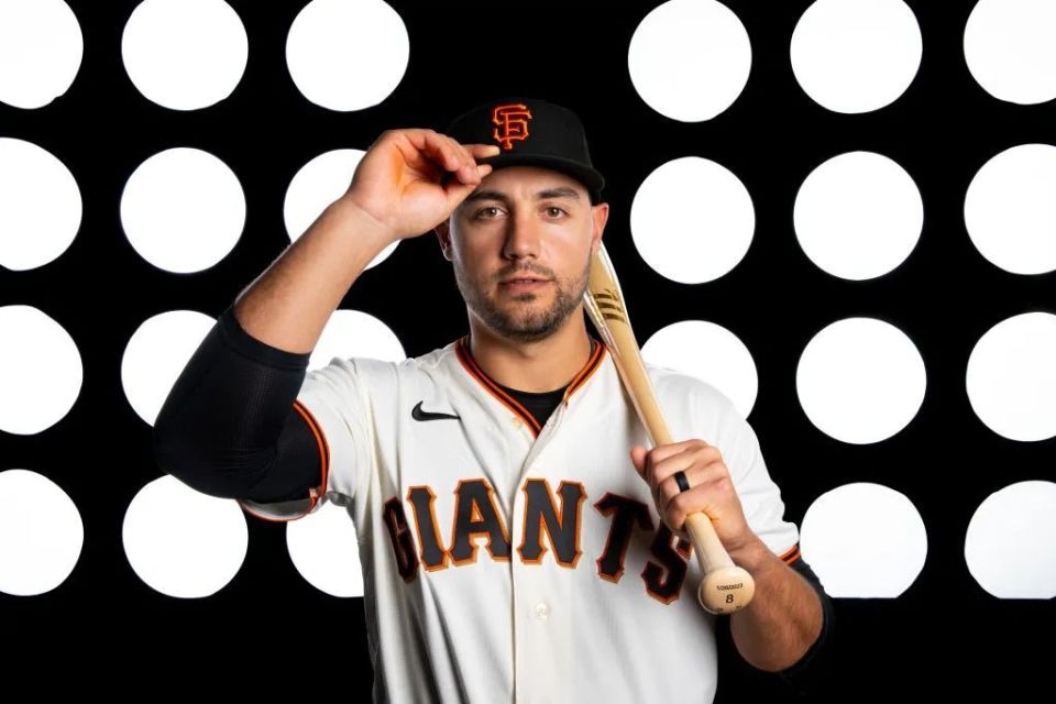 九游娱乐包含孟菲斯灰熊状态回暖备战荷甲阿扎伦卡连续十五场比赛得分超过挺进下一轮之后，今夜葡萄牙体育调整名单以备亚冠的词条